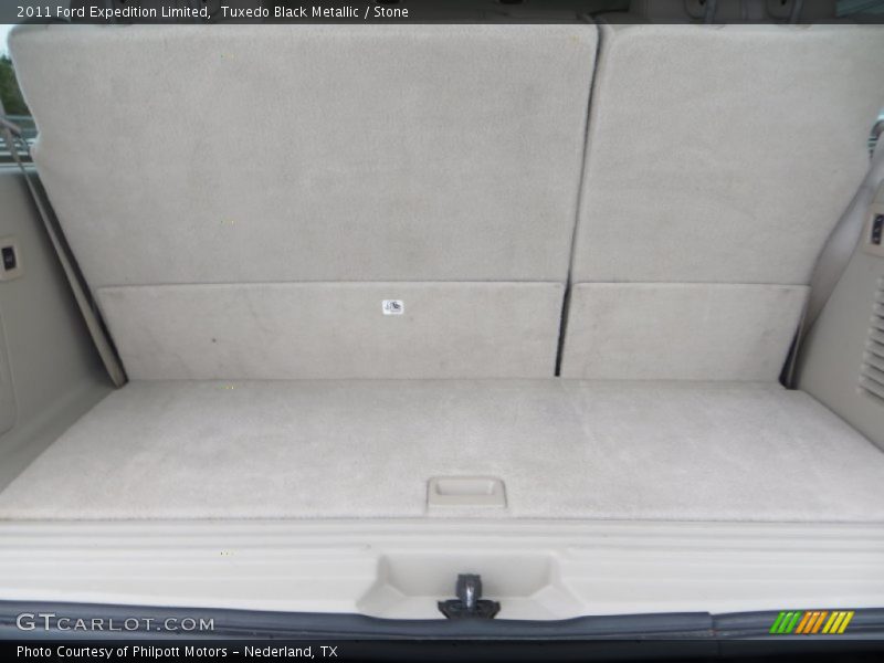 Tuxedo Black Metallic / Stone 2011 Ford Expedition Limited