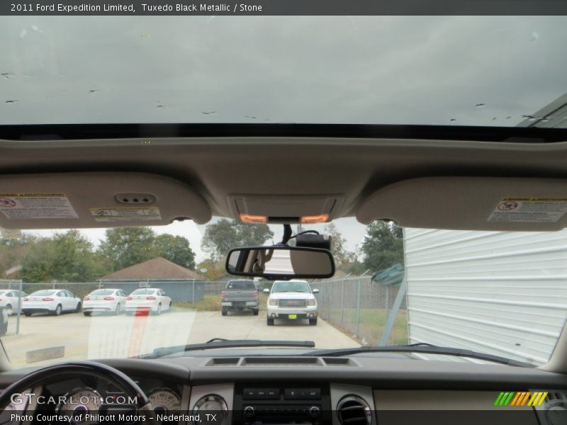 Tuxedo Black Metallic / Stone 2011 Ford Expedition Limited