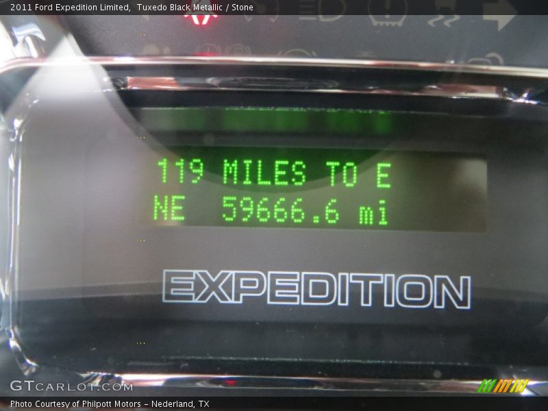 Tuxedo Black Metallic / Stone 2011 Ford Expedition Limited