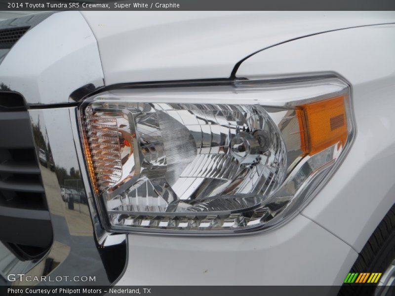Super White / Graphite 2014 Toyota Tundra SR5 Crewmax