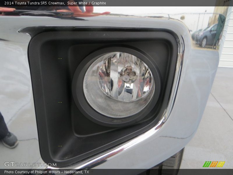 Super White / Graphite 2014 Toyota Tundra SR5 Crewmax