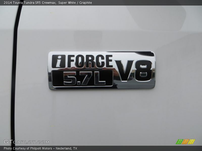 Super White / Graphite 2014 Toyota Tundra SR5 Crewmax