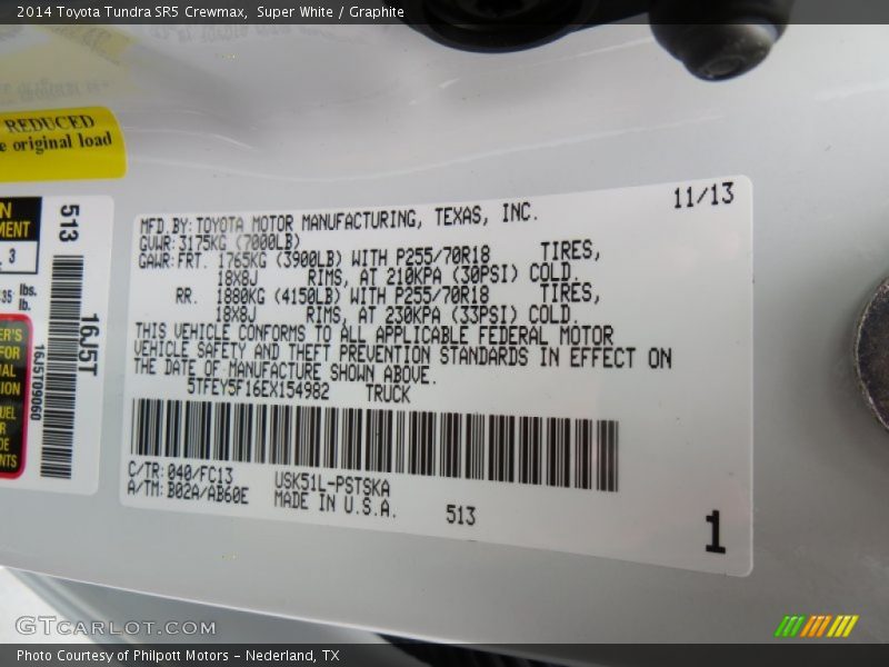 Super White / Graphite 2014 Toyota Tundra SR5 Crewmax