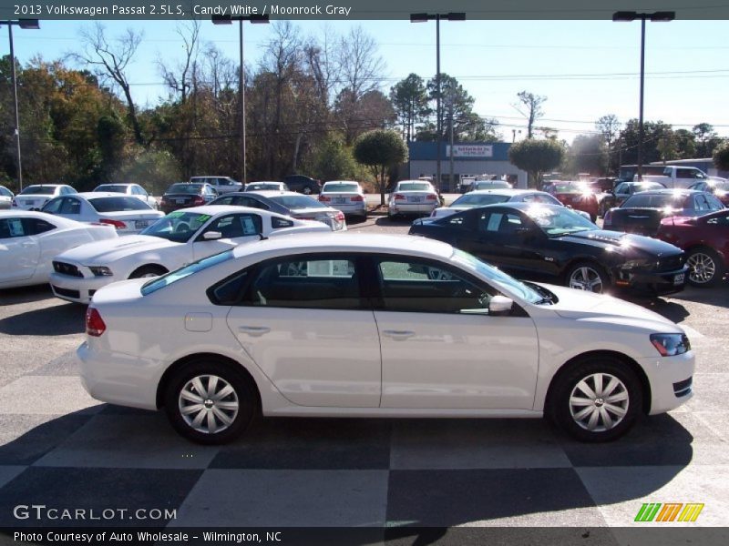 Candy White / Moonrock Gray 2013 Volkswagen Passat 2.5L S