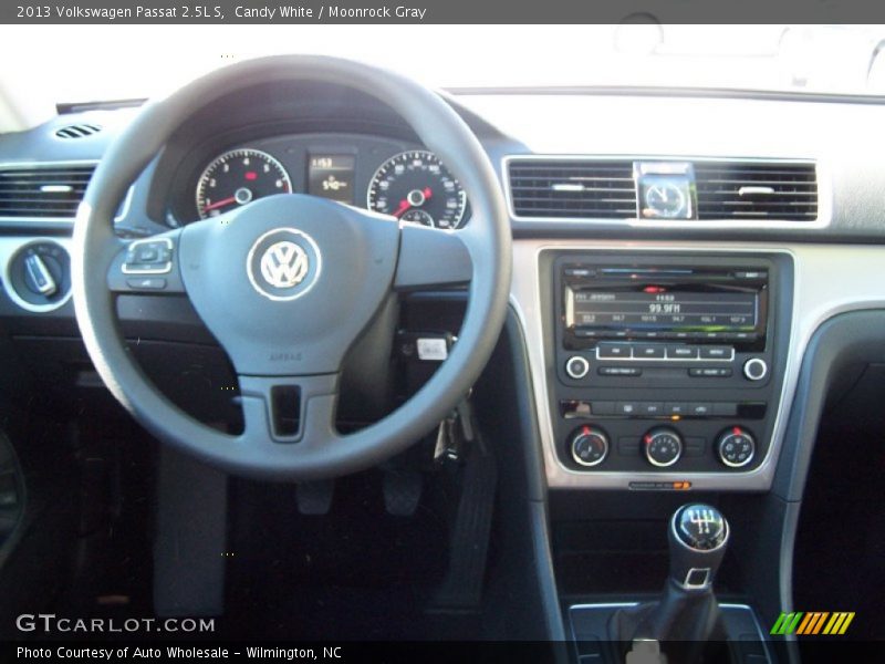 Candy White / Moonrock Gray 2013 Volkswagen Passat 2.5L S