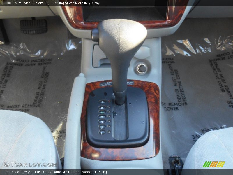 Sterling Silver Metallic / Gray 2001 Mitsubishi Galant ES