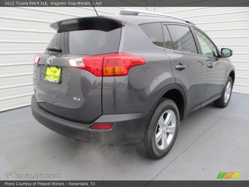Magnetic Gray Metallic / Ash 2013 Toyota RAV4 XLE
