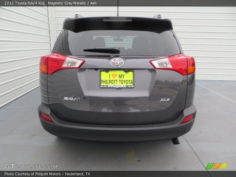 Magnetic Gray Metallic / Ash 2013 Toyota RAV4 XLE