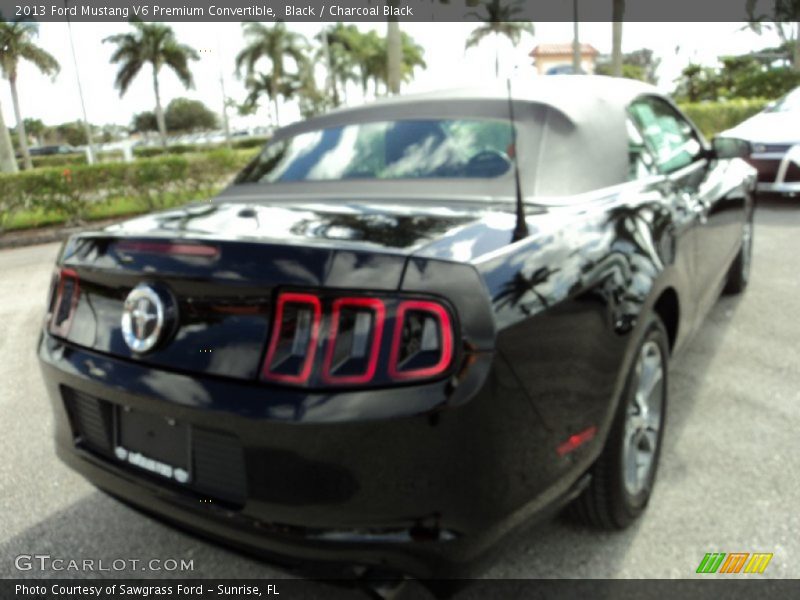 Black / Charcoal Black 2013 Ford Mustang V6 Premium Convertible