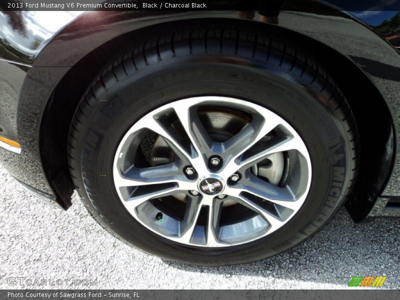 Black / Charcoal Black 2013 Ford Mustang V6 Premium Convertible