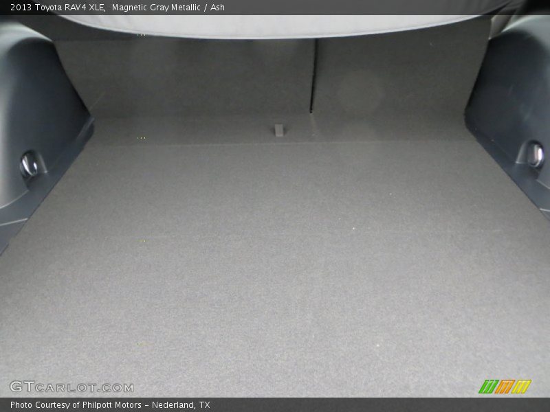 Magnetic Gray Metallic / Ash 2013 Toyota RAV4 XLE