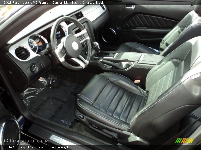 Black / Charcoal Black 2013 Ford Mustang V6 Premium Convertible