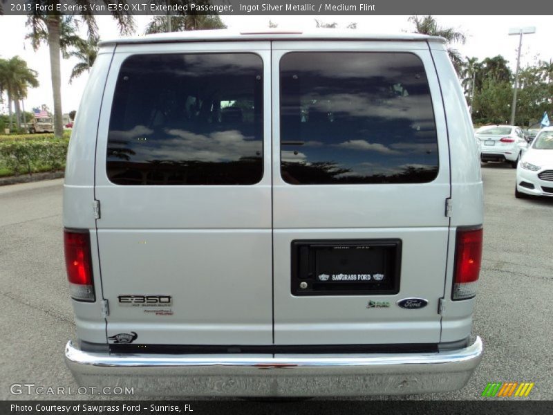 Ingot Silver Metallic / Medium Flint 2013 Ford E Series Van E350 XLT Extended Passenger