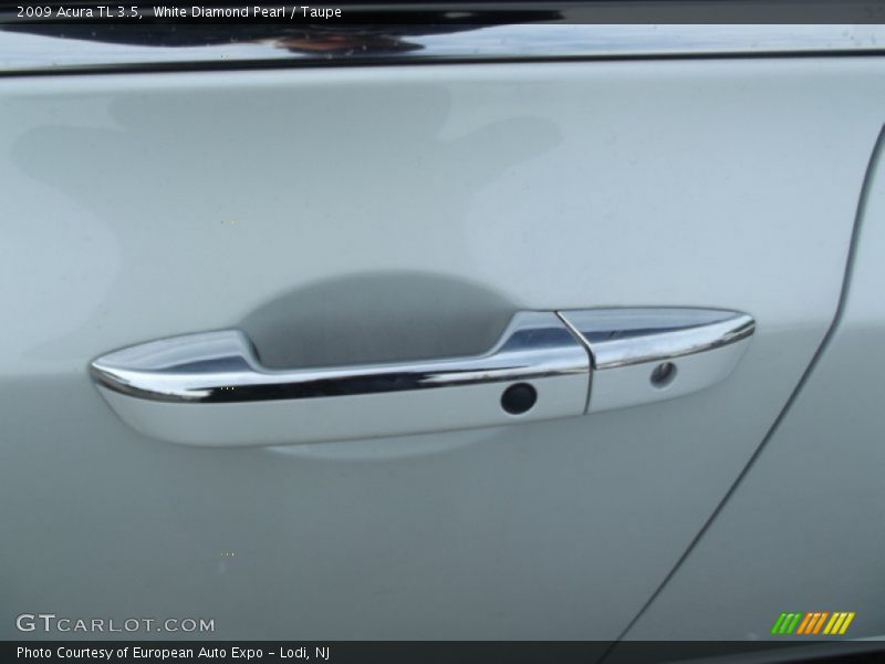 White Diamond Pearl / Taupe 2009 Acura TL 3.5