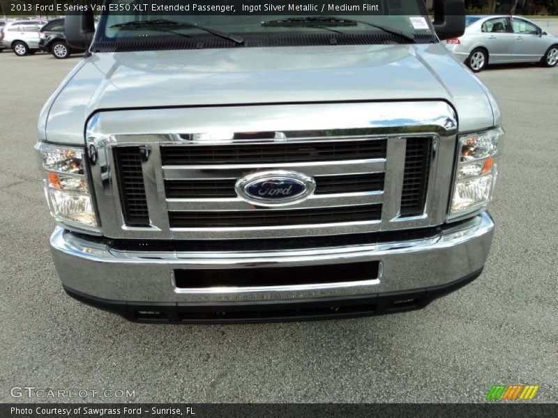Ingot Silver Metallic / Medium Flint 2013 Ford E Series Van E350 XLT Extended Passenger