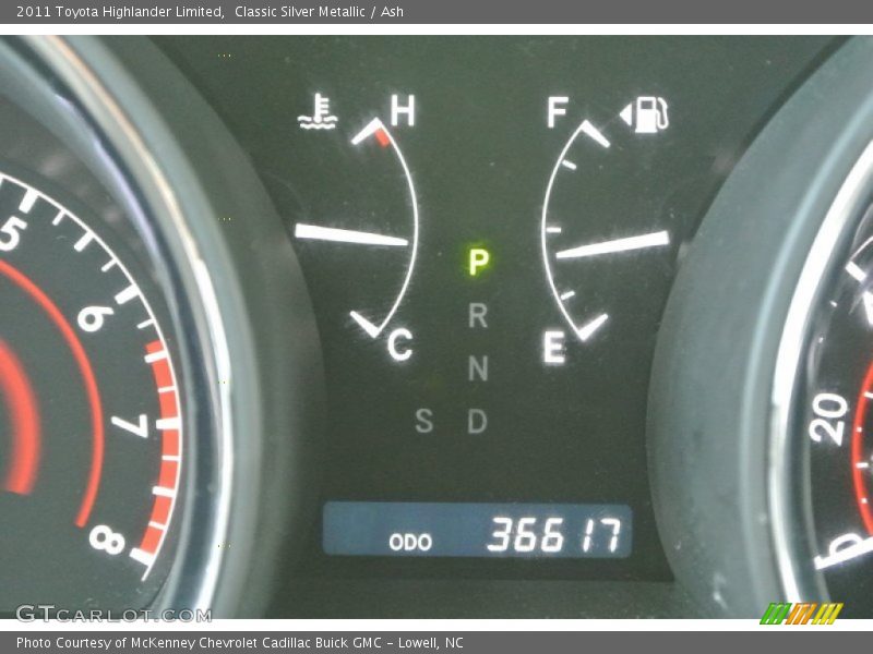 Classic Silver Metallic / Ash 2011 Toyota Highlander Limited