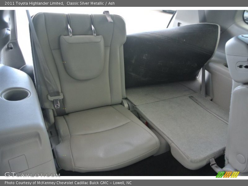 Classic Silver Metallic / Ash 2011 Toyota Highlander Limited