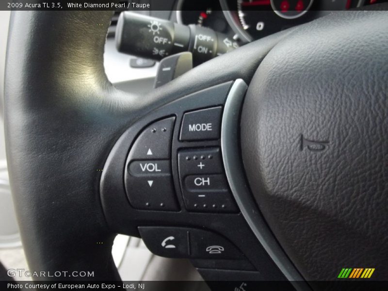 White Diamond Pearl / Taupe 2009 Acura TL 3.5