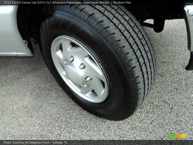 Ingot Silver Metallic / Medium Flint 2013 Ford E Series Van E350 XLT Extended Passenger