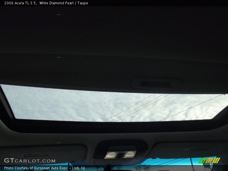 White Diamond Pearl / Taupe 2009 Acura TL 3.5