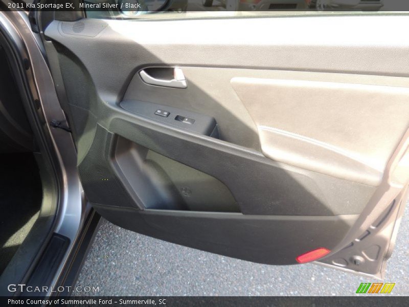 Mineral Silver / Black 2011 Kia Sportage EX
