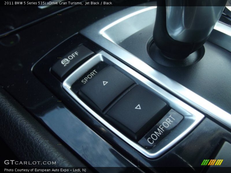Jet Black / Black 2011 BMW 5 Series 535i xDrive Gran Turismo