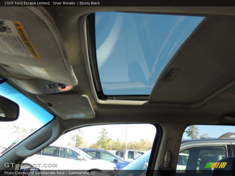 Silver Metallic / Ebony Black 2005 Ford Escape Limited