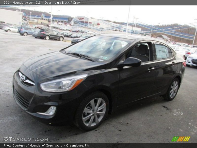 Ultra Black / Gray 2014 Hyundai Accent GLS 4 Door