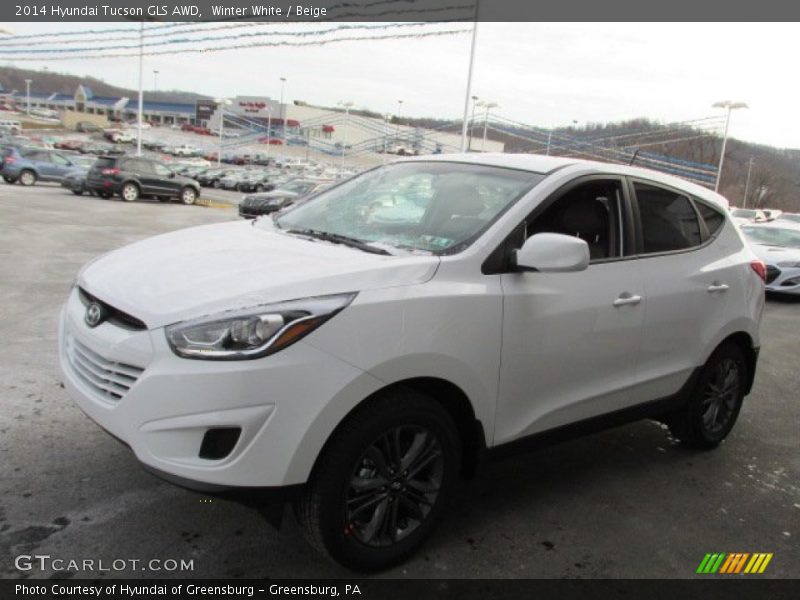 Winter White / Beige 2014 Hyundai Tucson GLS AWD