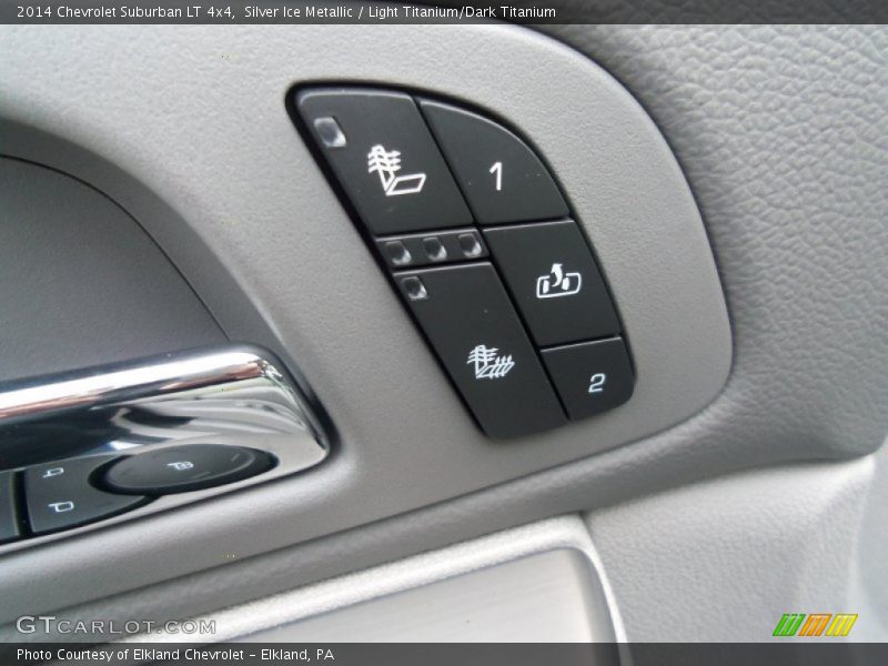 Silver Ice Metallic / Light Titanium/Dark Titanium 2014 Chevrolet Suburban LT 4x4