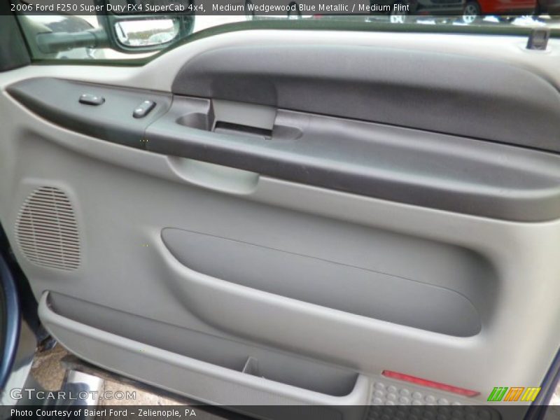 Medium Wedgewood Blue Metallic / Medium Flint 2006 Ford F250 Super Duty FX4 SuperCab 4x4