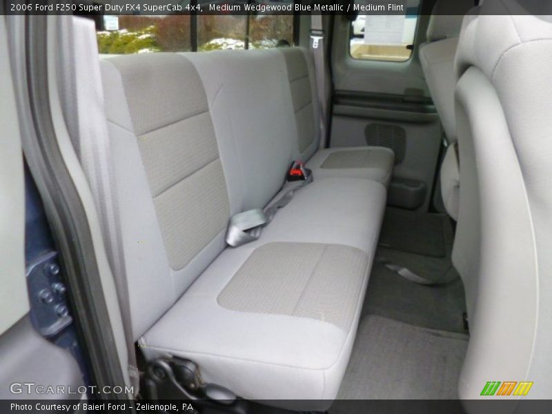 Medium Wedgewood Blue Metallic / Medium Flint 2006 Ford F250 Super Duty FX4 SuperCab 4x4