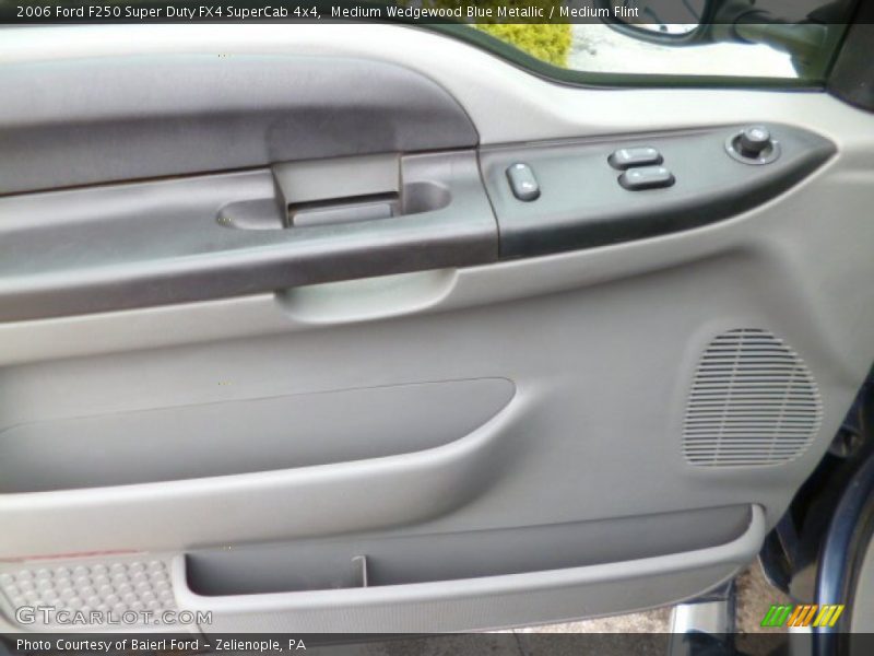 Medium Wedgewood Blue Metallic / Medium Flint 2006 Ford F250 Super Duty FX4 SuperCab 4x4