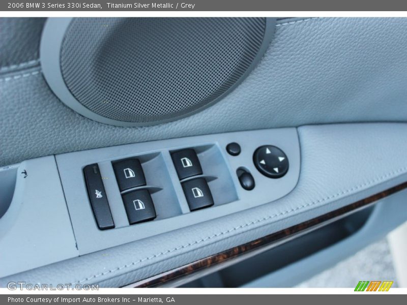 Controls of 2006 3 Series 330i Sedan