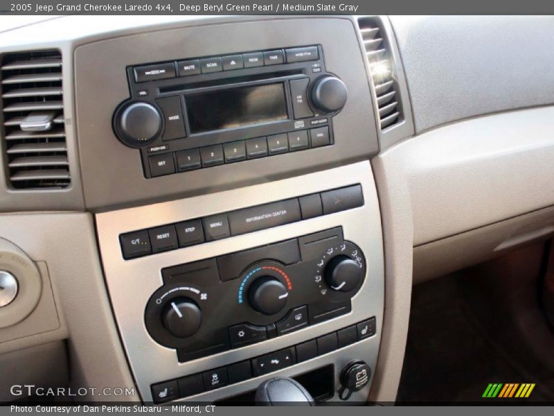 Deep Beryl Green Pearl / Medium Slate Gray 2005 Jeep Grand Cherokee Laredo 4x4