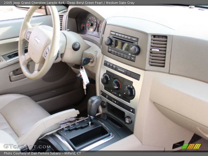 Deep Beryl Green Pearl / Medium Slate Gray 2005 Jeep Grand Cherokee Laredo 4x4
