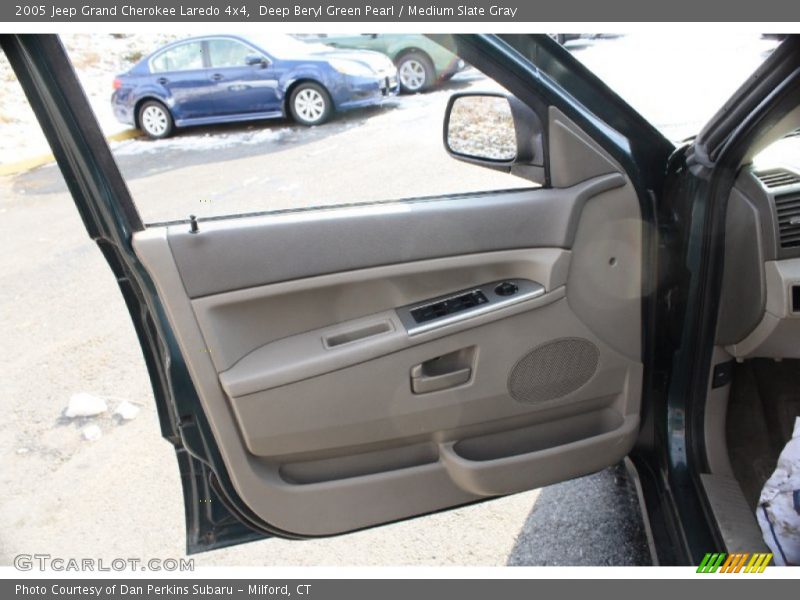 Deep Beryl Green Pearl / Medium Slate Gray 2005 Jeep Grand Cherokee Laredo 4x4
