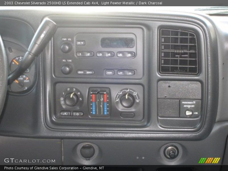 Light Pewter Metallic / Dark Charcoal 2003 Chevrolet Silverado 2500HD LS Extended Cab 4x4
