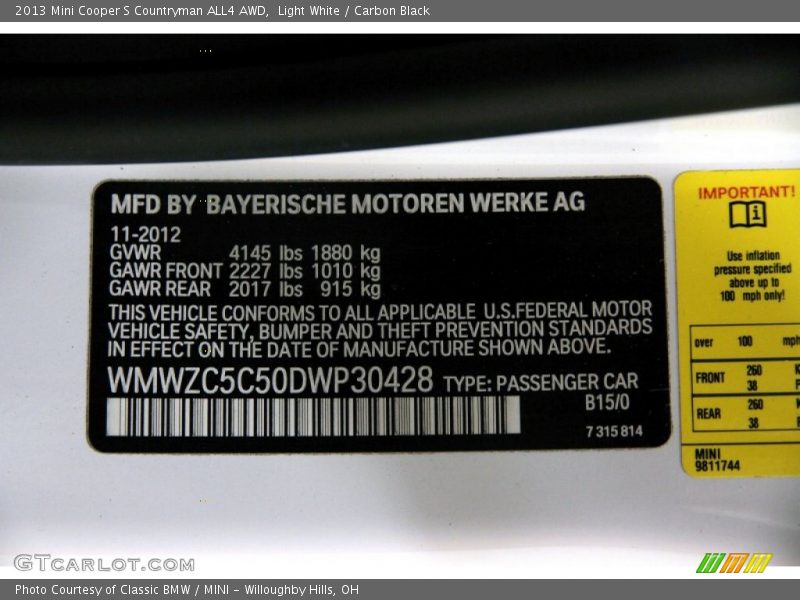 Light White / Carbon Black 2013 Mini Cooper S Countryman ALL4 AWD