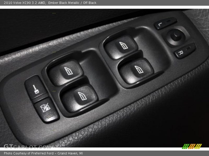 Ember Black Metallic / Off Black 2010 Volvo XC90 3.2 AWD