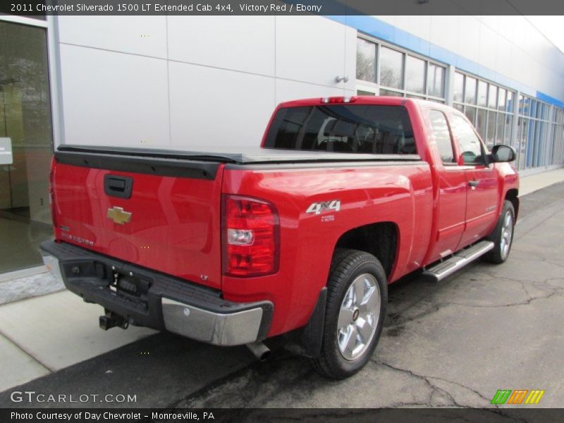 Victory Red / Ebony 2011 Chevrolet Silverado 1500 LT Extended Cab 4x4