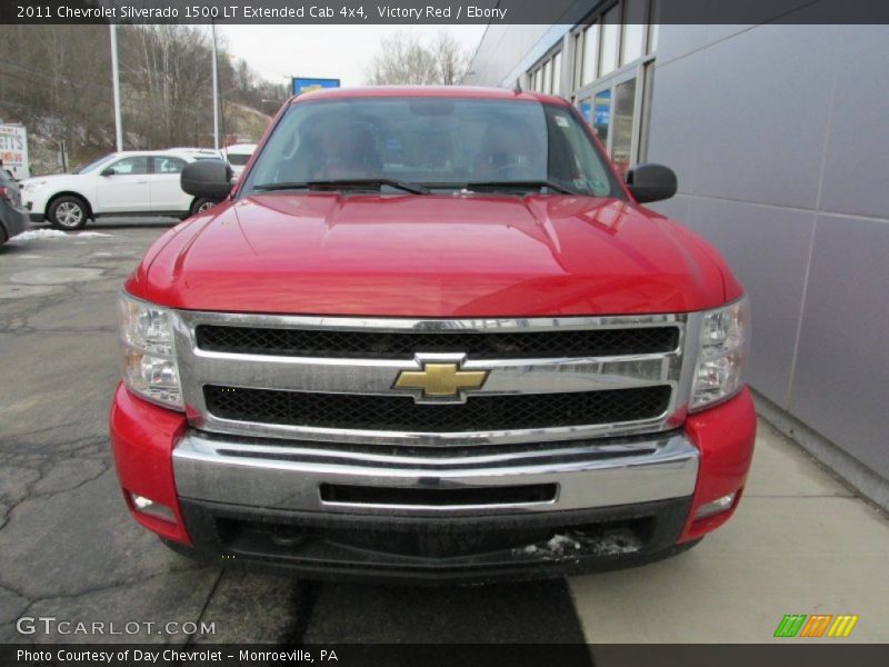 Victory Red / Ebony 2011 Chevrolet Silverado 1500 LT Extended Cab 4x4