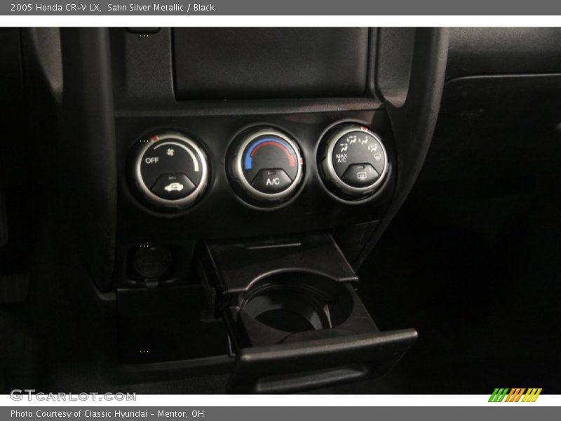 Satin Silver Metallic / Black 2005 Honda CR-V LX