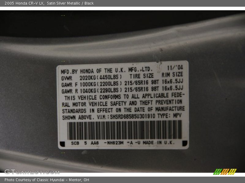 Satin Silver Metallic / Black 2005 Honda CR-V LX