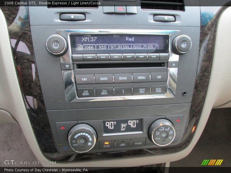 Double Espresso / Light Linen/Cocoa 2008 Cadillac DTS