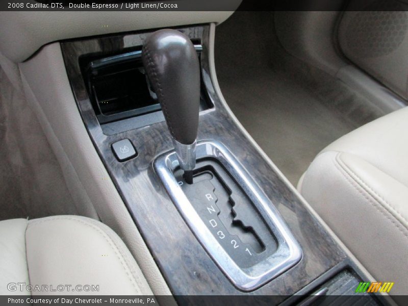 Double Espresso / Light Linen/Cocoa 2008 Cadillac DTS