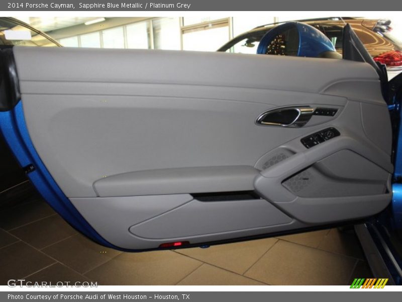 Door Panel of 2014 Cayman 