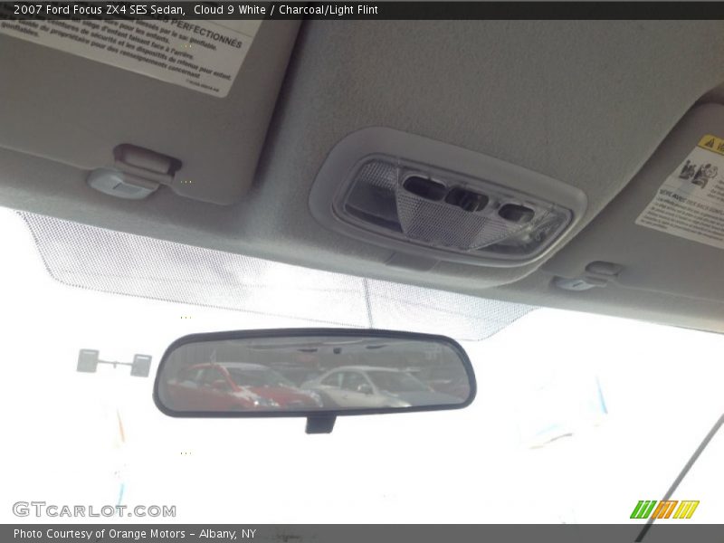 Cloud 9 White / Charcoal/Light Flint 2007 Ford Focus ZX4 SES Sedan