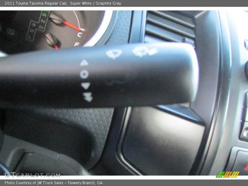 Super White / Graphite Gray 2011 Toyota Tacoma Regular Cab