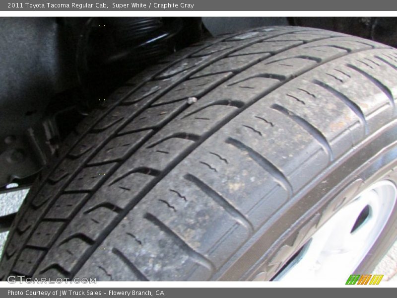 Super White / Graphite Gray 2011 Toyota Tacoma Regular Cab